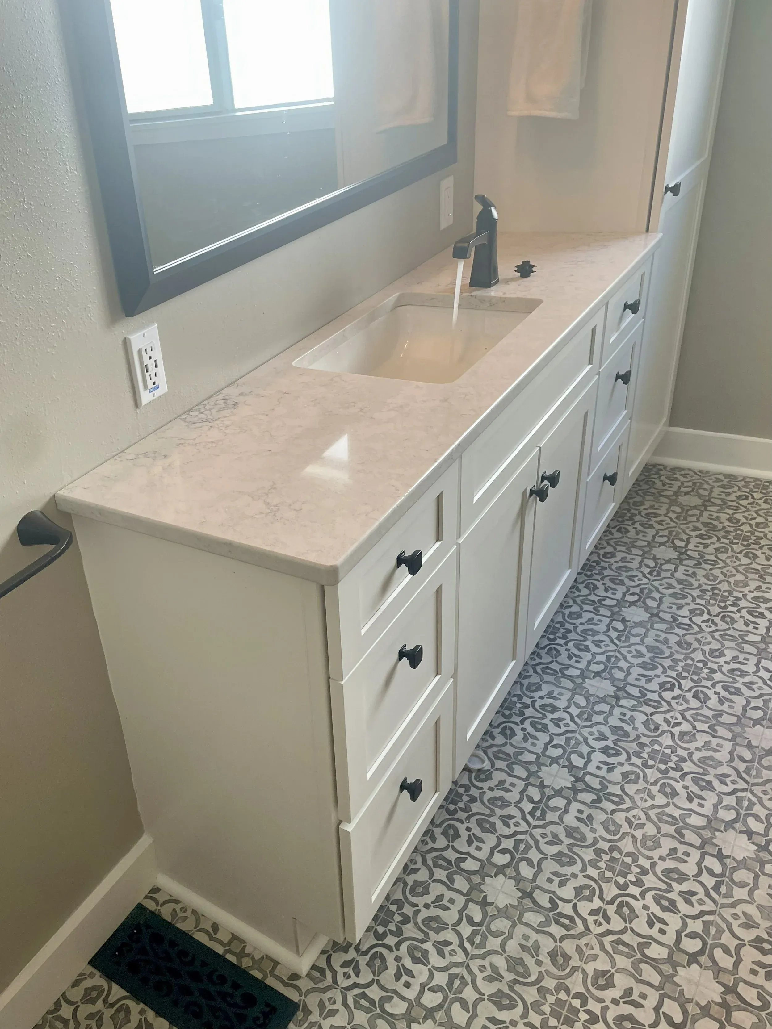 Bathroom & Kitchen Remodels